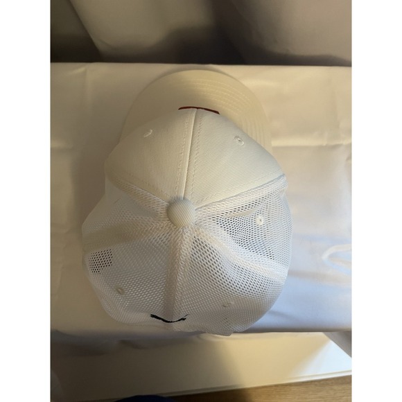 Puma Sundown P Trucker Hat Glf Mens White One Size Adjustable Snapback Cap - Picture 7 of 7